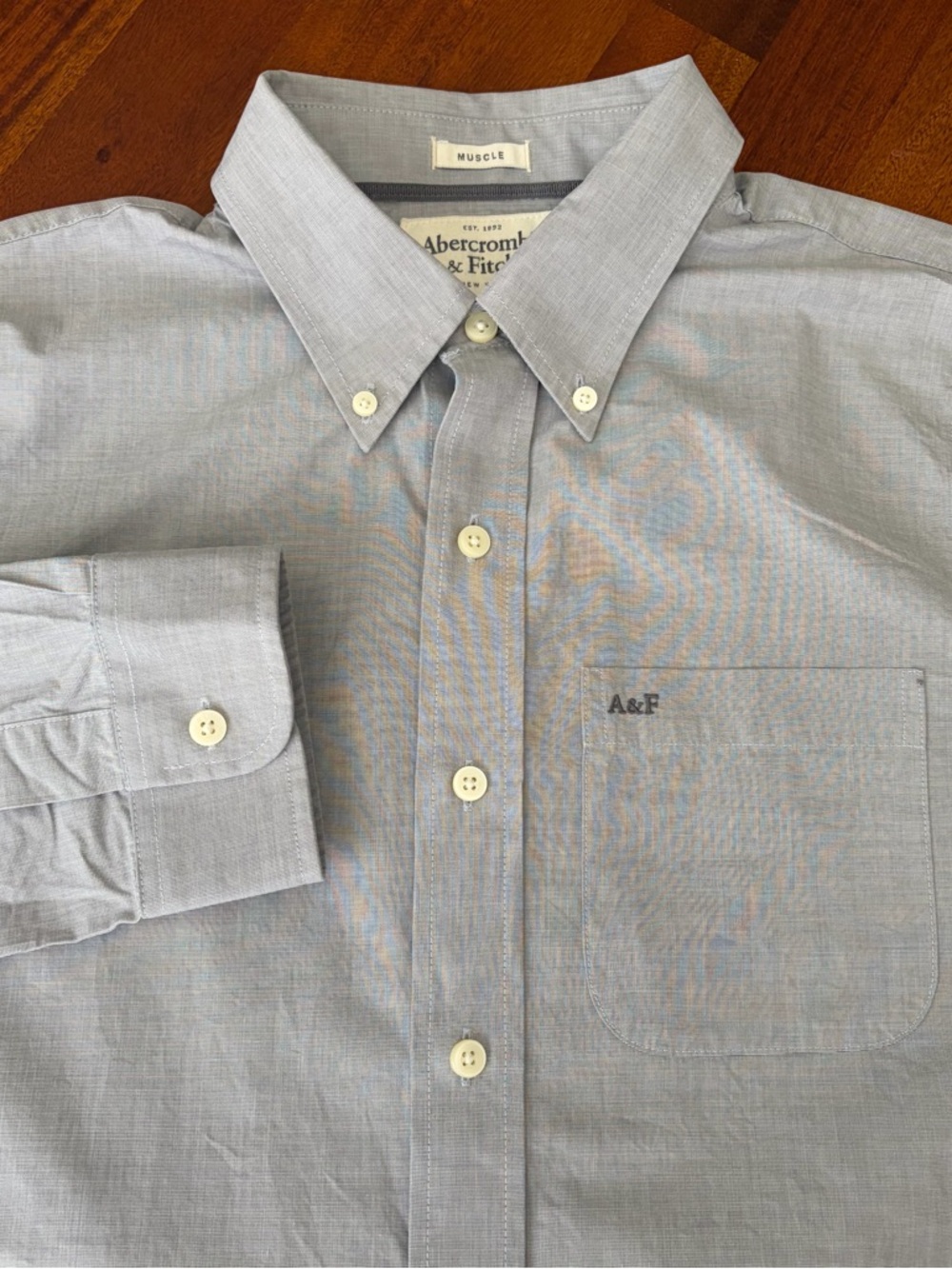 Abercrombie Gray Muscle Fit 100% Cotton Long Sleeve Button Up Shirt